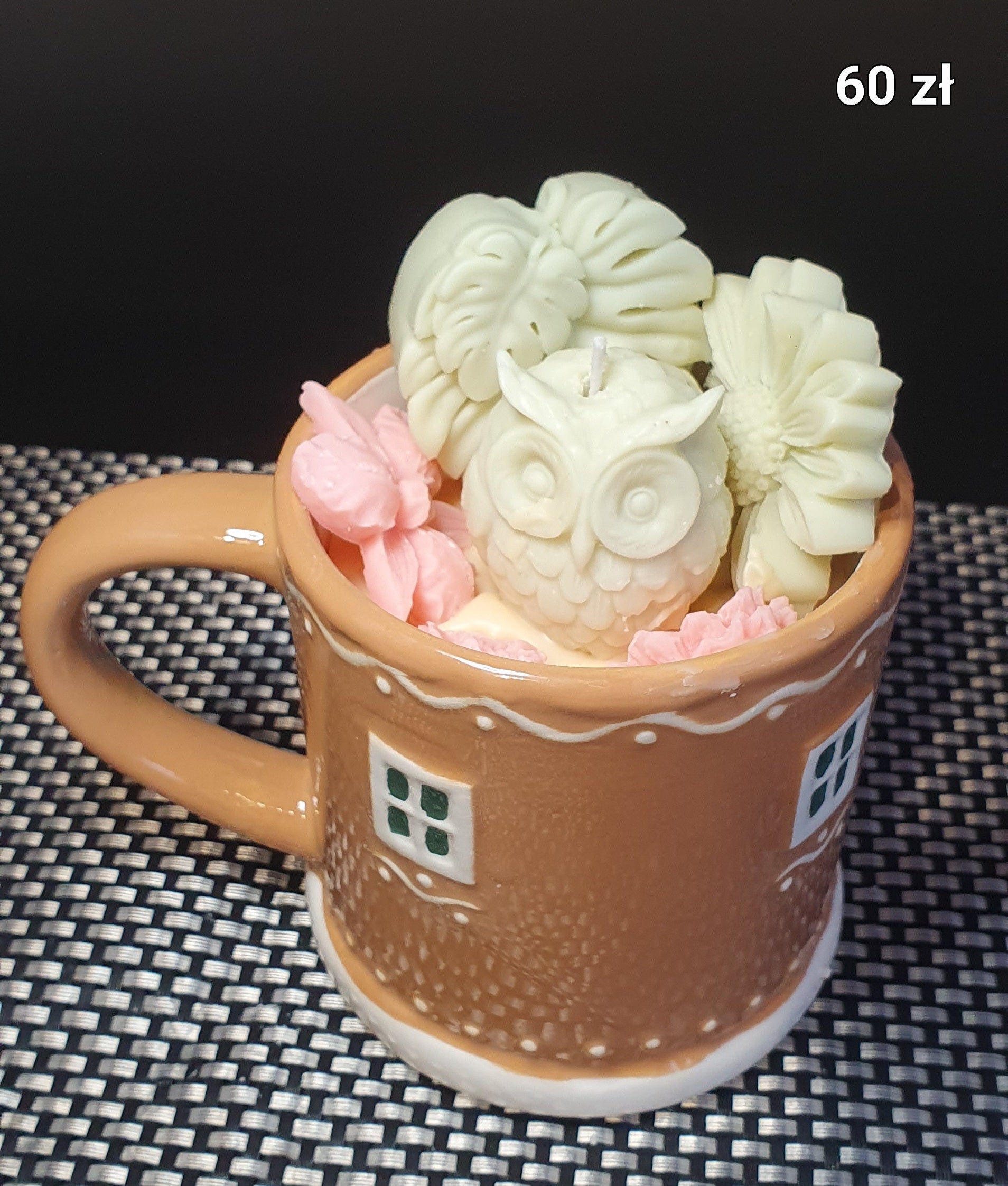 Kubek świąteczny domek