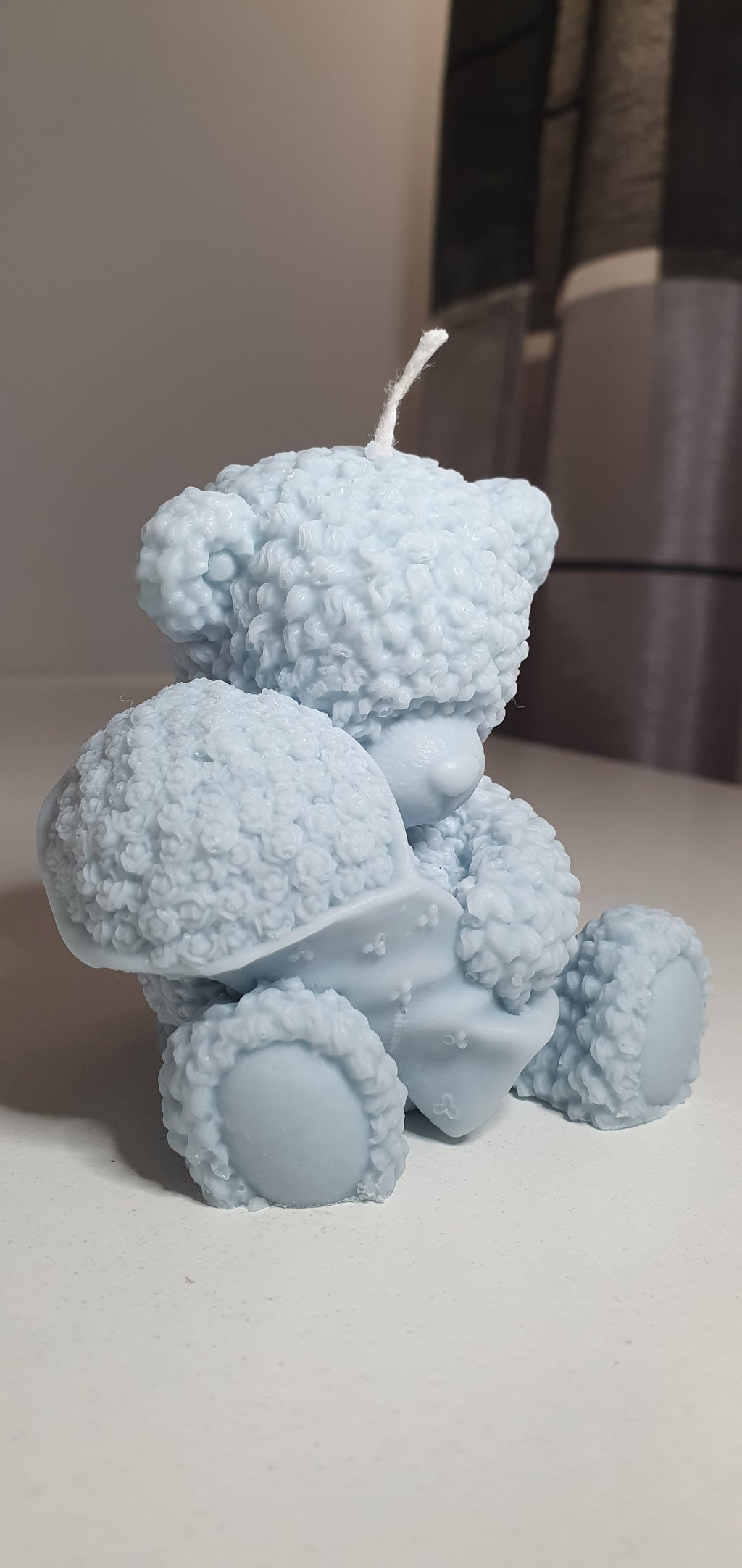 Świeca miś z kwiatami