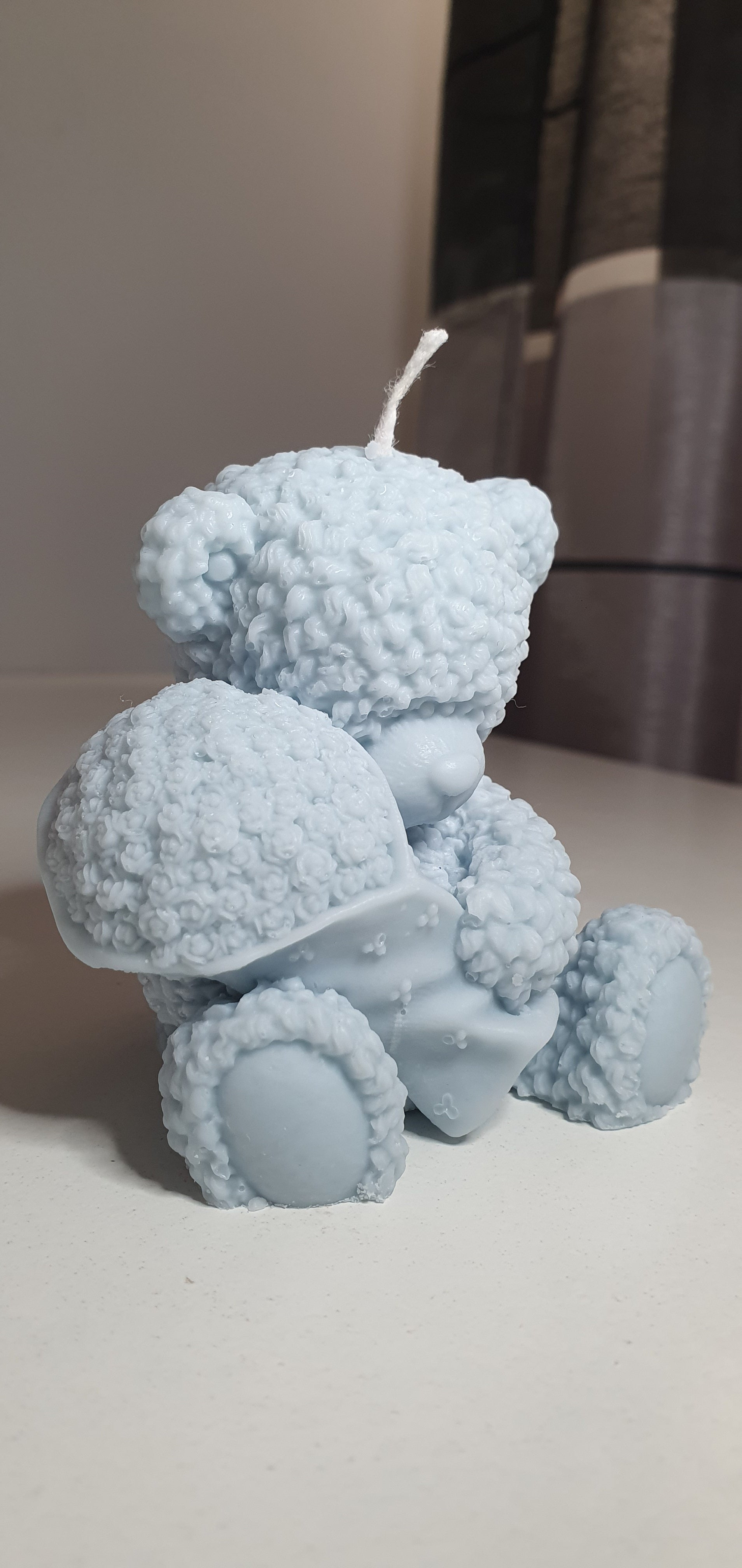 Świeca miś z kwiatami