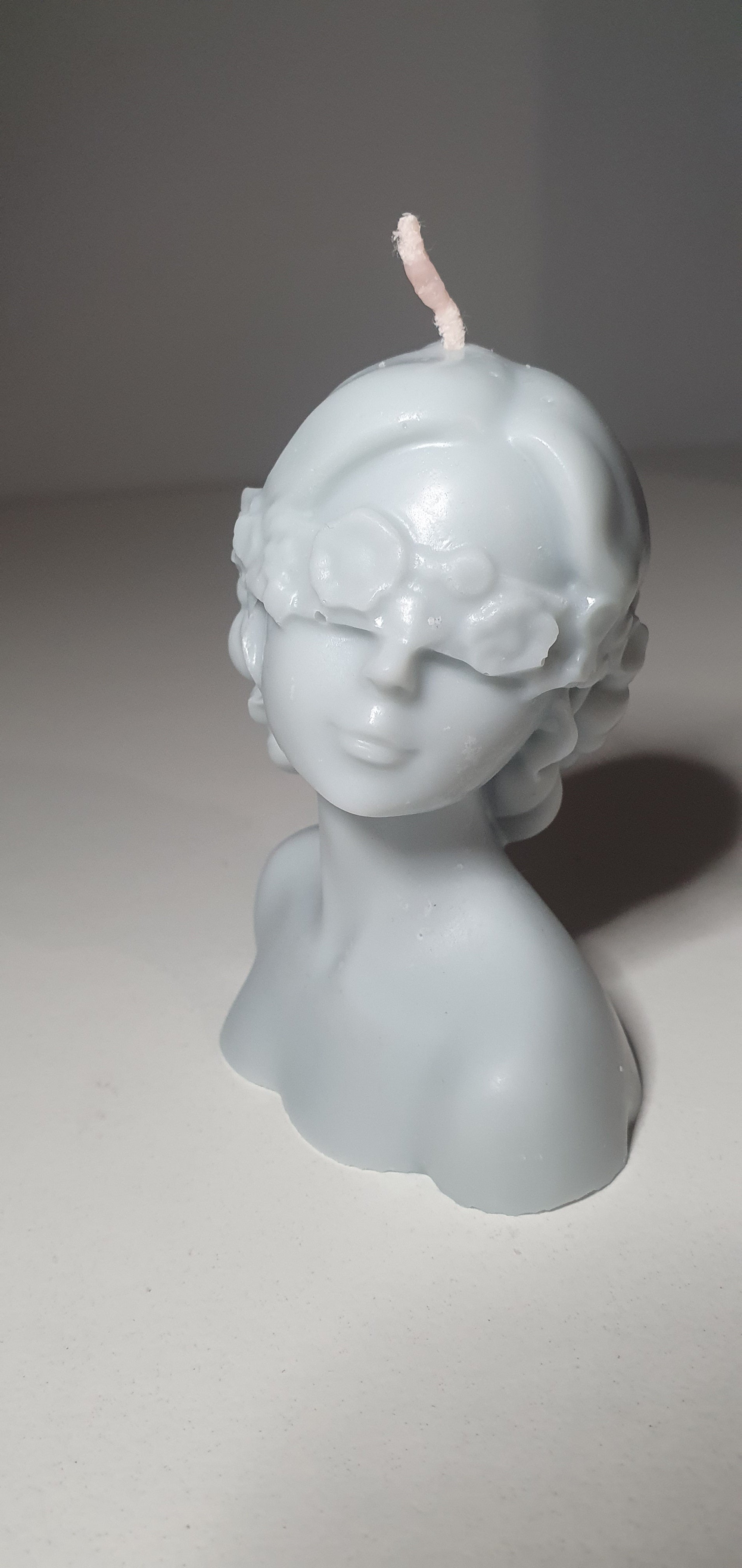 Świeca popiersie kobiety