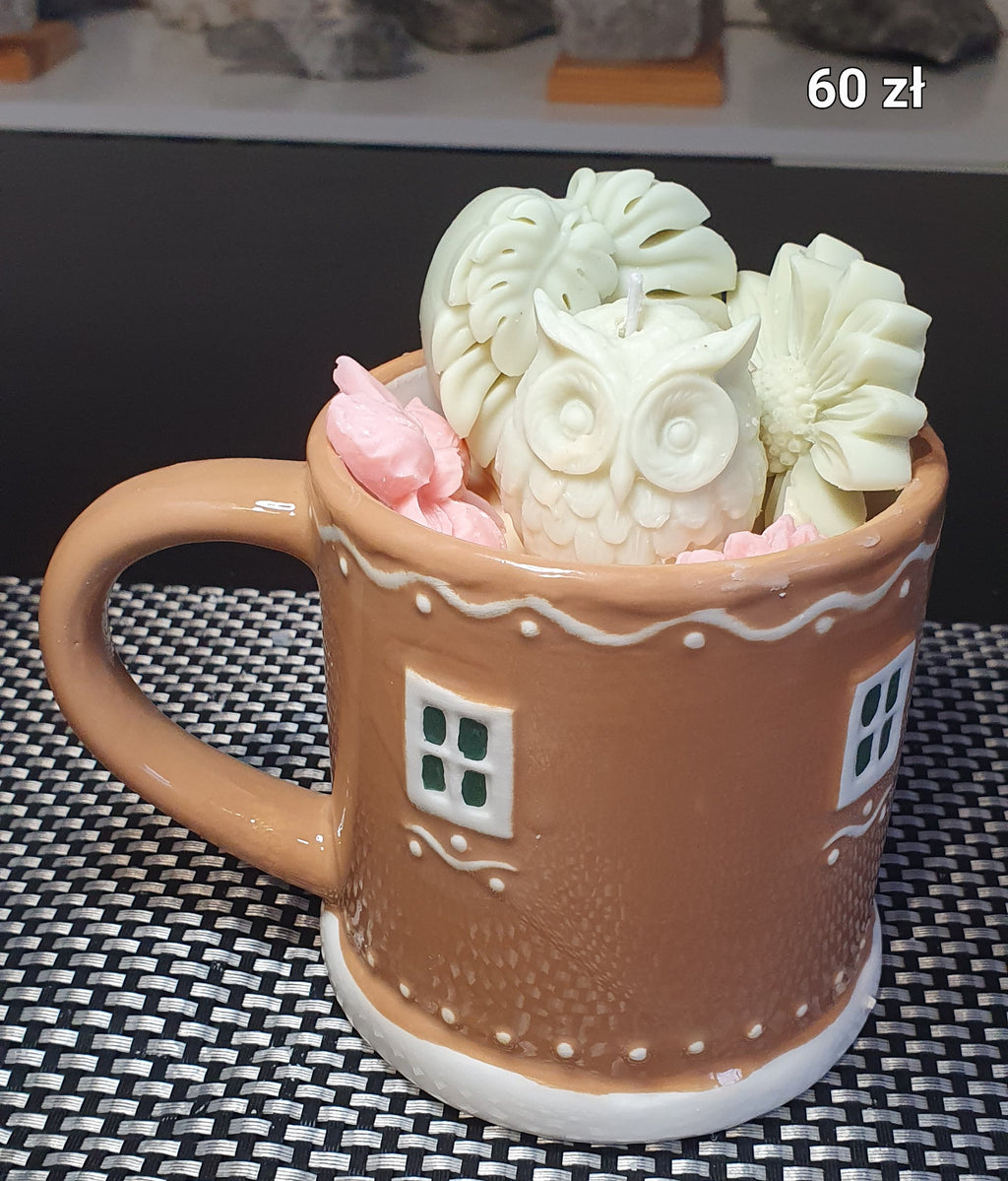 Kubek świąteczny domek