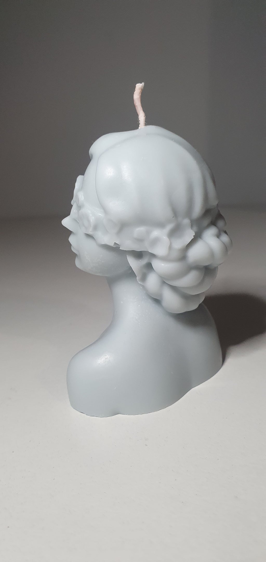 Świeca popiersie kobiety